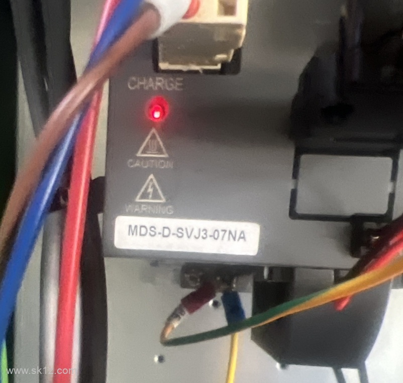 三菱四轴S02初始参数异常2236A报警案例