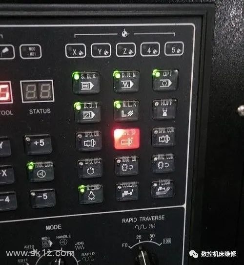 台群加工中心零点丢失及卡刀的处理方法